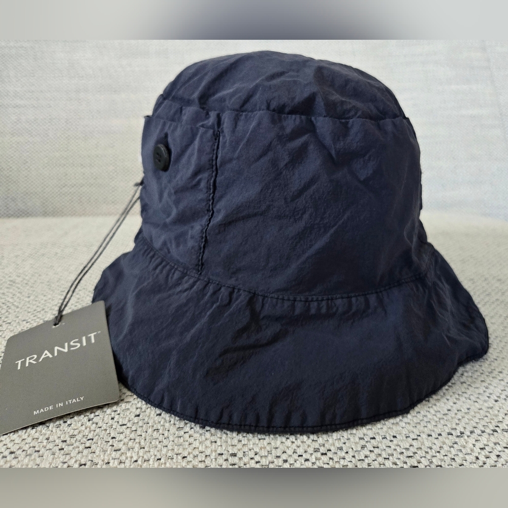 NWT TRANSIT Reversible Water-Repellent Navy Bucket Hat Size:L Made In Italy